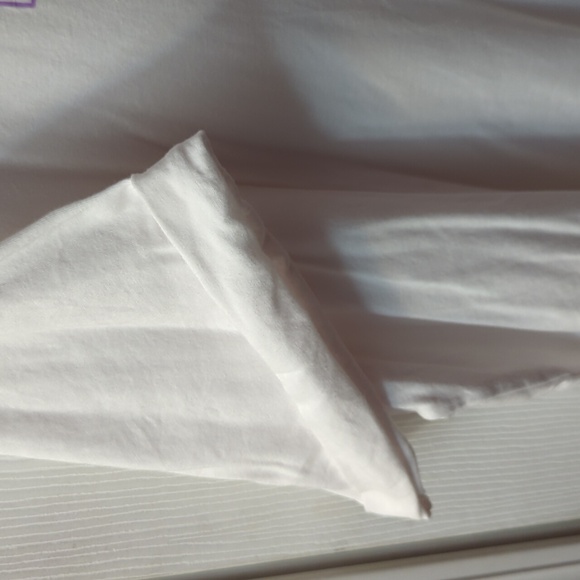 DKNY Sport Pastel Logo T-Shirt NWOT - Picture 3 of 12